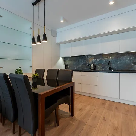 Very Stylish&secure Penthouse -free Parking