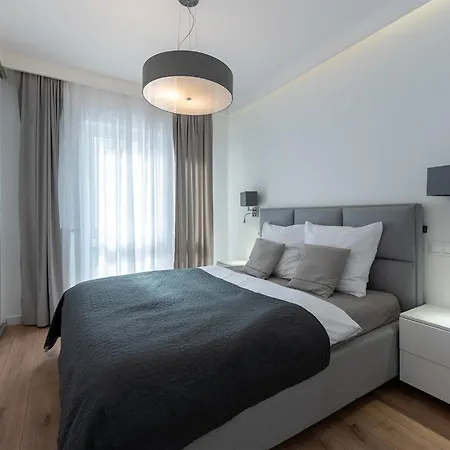 Apartmán Very Stylish&secure Penthouse -free Parking Lodž