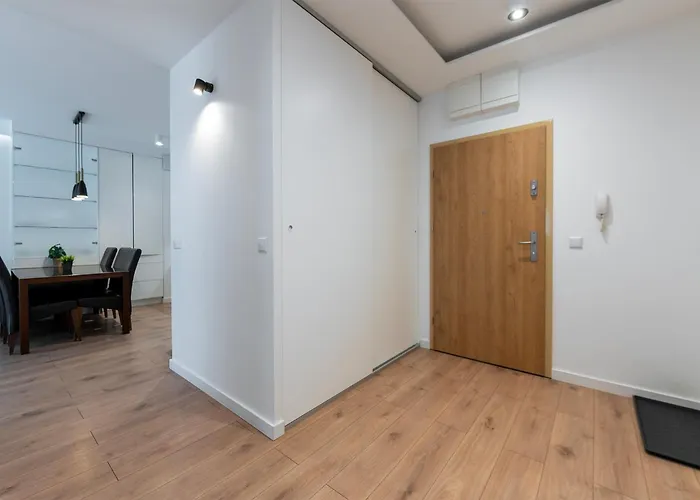 Apartman Very Stylish&secure Penthouse -free Parking *